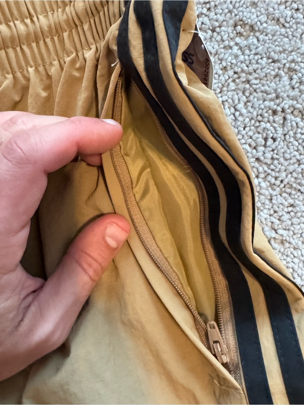Adidas Originals Men’s Medium 3S Cargo Pants. Brown W/stripes. (JS1392). NWT - Picture 5 of 7